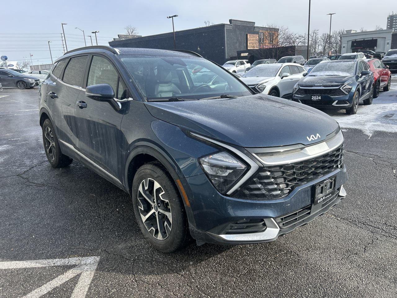 2023 Kia Sportage EX – Stylish, Spacious, and Smartly Equipped APPLE Photo