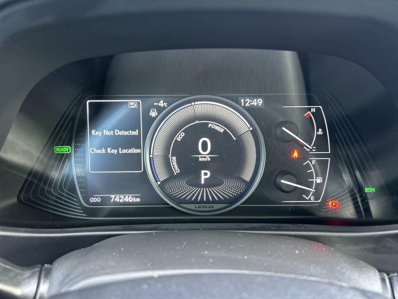 2020 Lexus UX UX 250h   Hybrid Luxury Meets ingenuity NEW BRAKES Photo