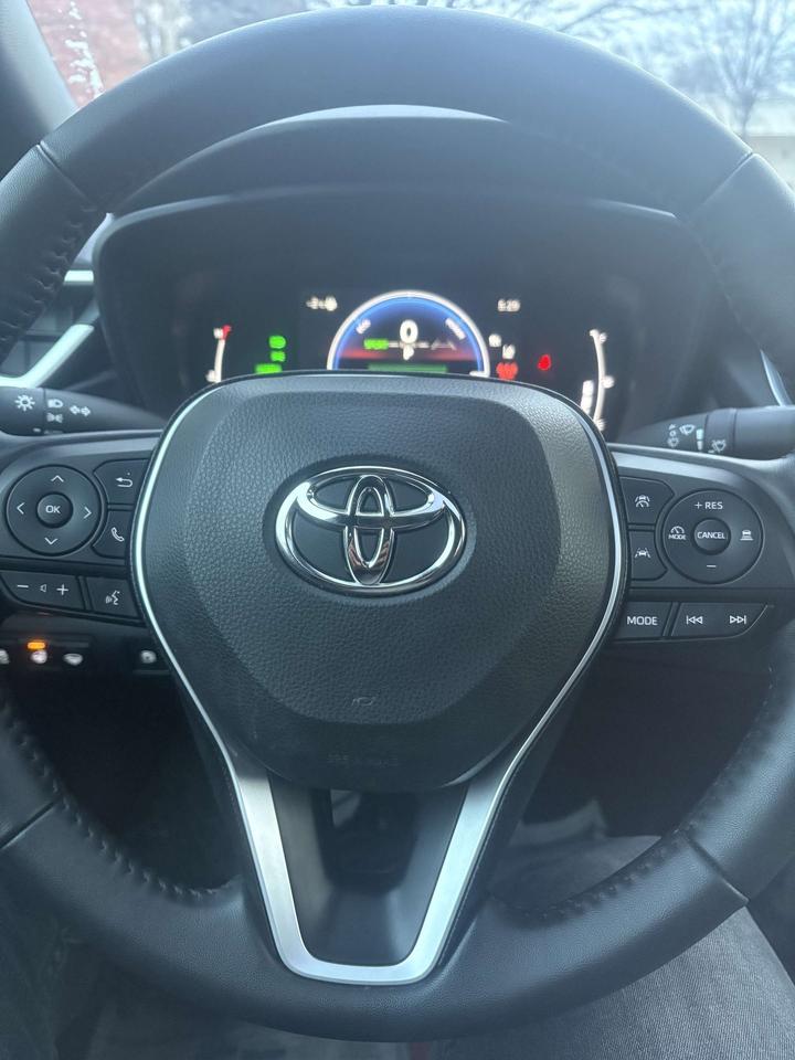 2025 Toyota Corolla Hybrid SE CVT AWD Photo