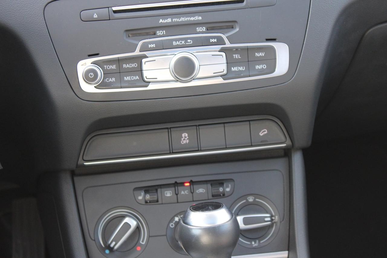 2018 Audi Q3 Premium quattro AWD NAVIGATION PANO SAFETY CERTIFI Photo