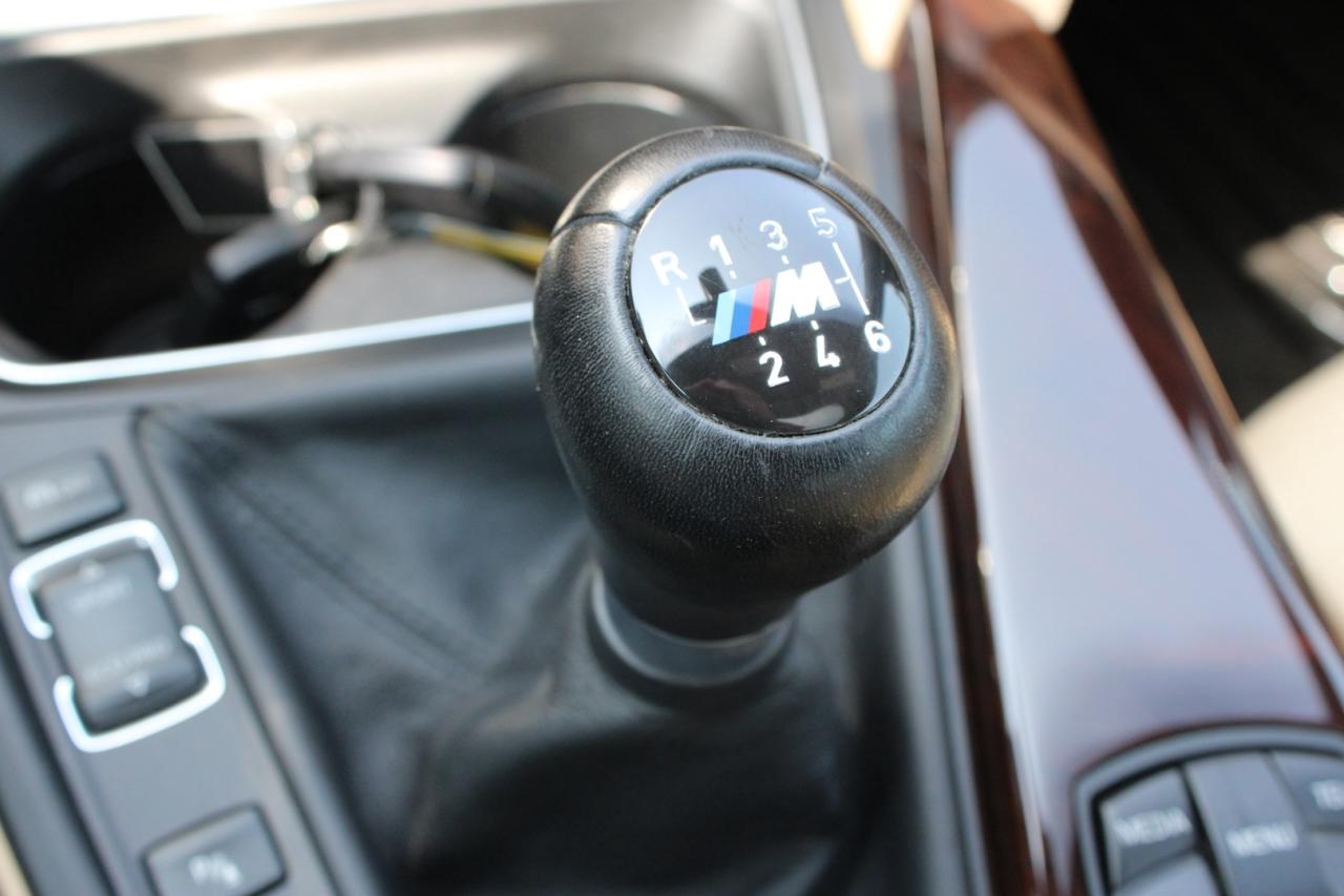 2014 BMW 4-Series 435i xDrive Manual M Package 6 Spd Safety Certifie Photo