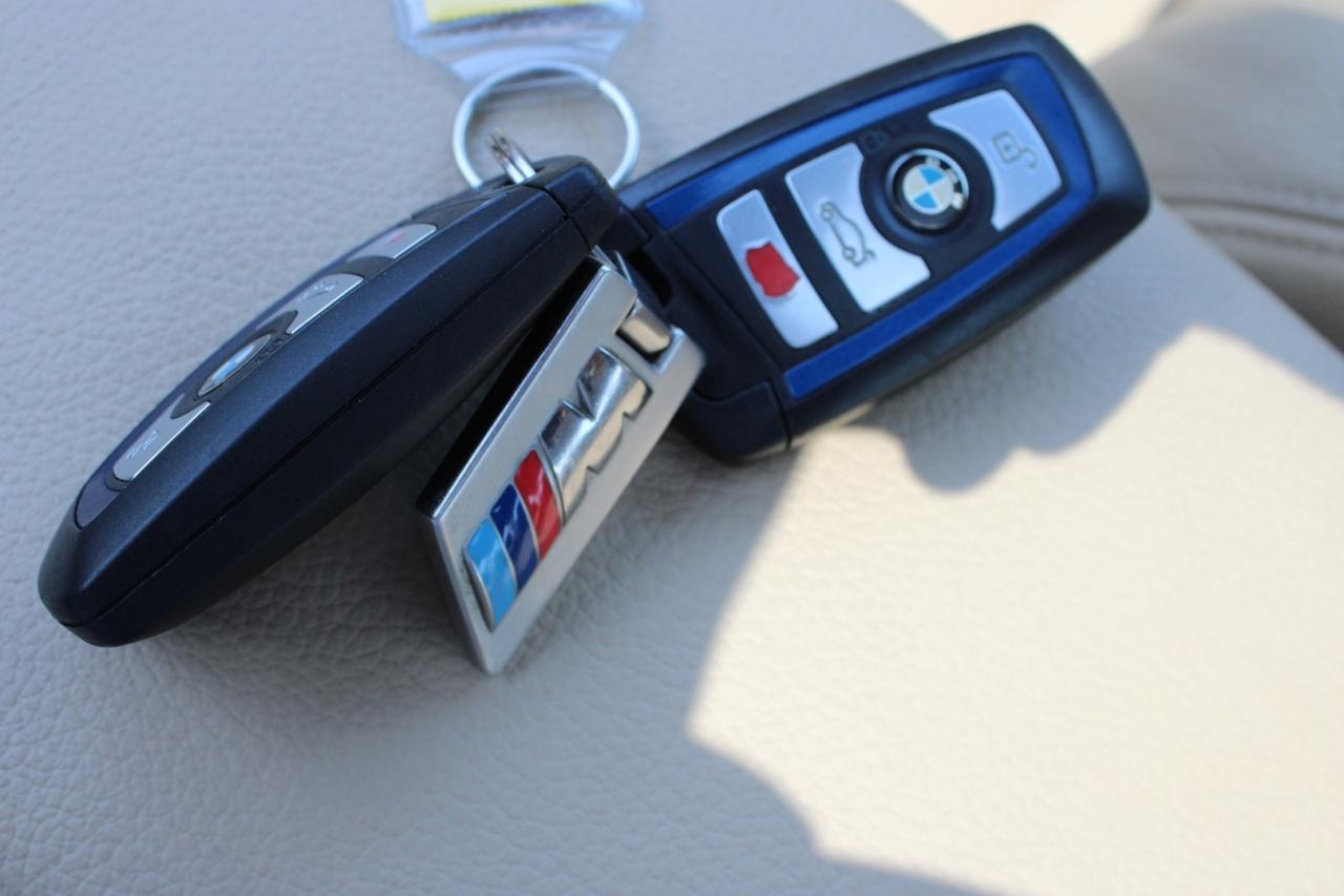 2014 BMW 4-Series 435i xDrive Manual M Package 6 Spd Safety Certifie Photo