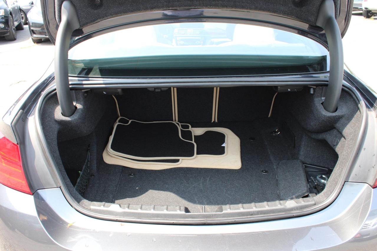 2014 BMW 4-Series 435i xDrive Manual M Package 6 Spd Safety Certifie Photo