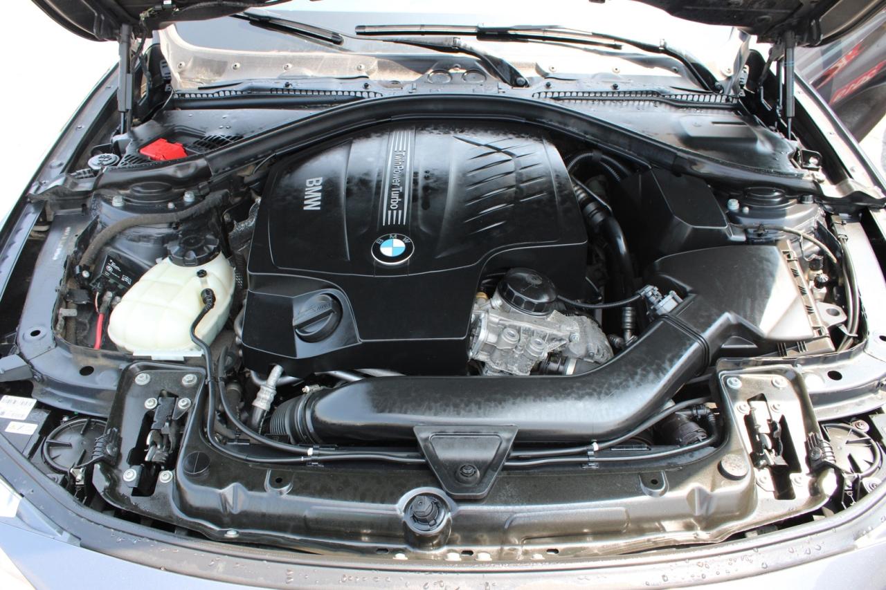 2014 BMW 4-Series 435i xDrive Manual M Package 6 Spd Safety Certifie Photo