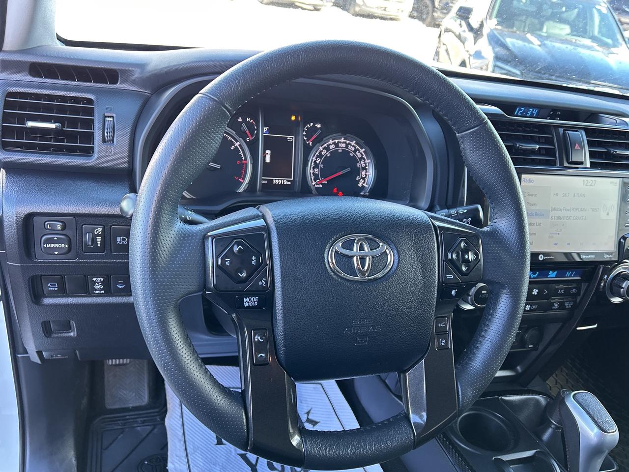 2022 Toyota 4Runner Trd Off Road Photo