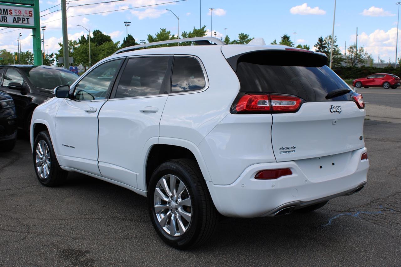 2017 Jeep Cherokee Overland 4WD Adaptive Cruise One Owner Panoramic Photo