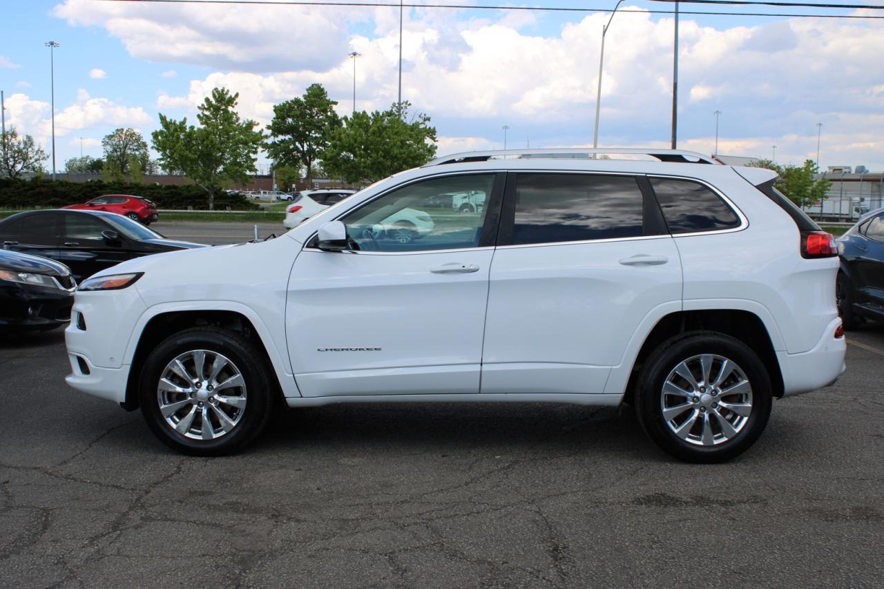 2017 Jeep Cherokee Overland 4WD Adaptive Cruise One Owner Panoramic Photo