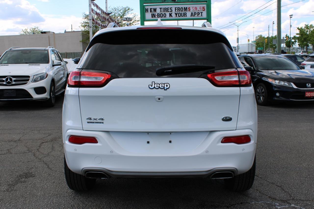 2017 Jeep Cherokee Overland 4WD Adaptive Cruise One Owner Panoramic Photo