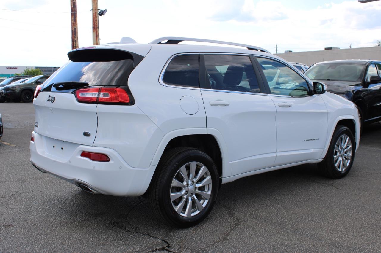 2017 Jeep Cherokee Overland 4WD Adaptive Cruise One Owner Panoramic Photo