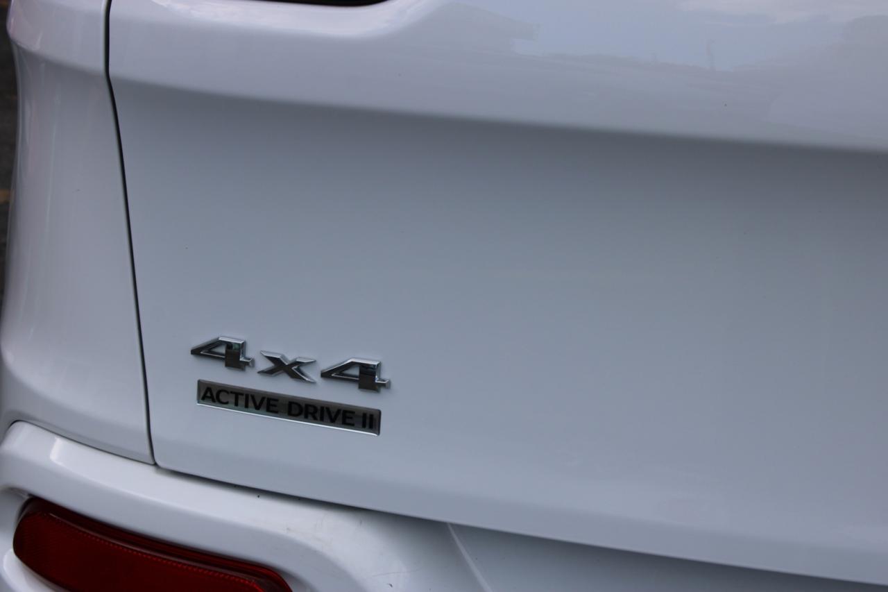 2017 Jeep Cherokee Overland 4WD Adaptive Cruise One Owner Panoramic Photo