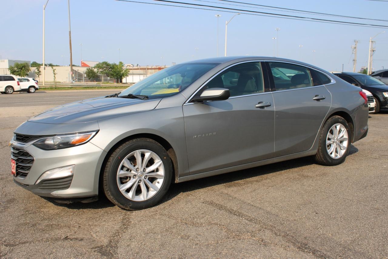 2023 Chevrolet Malibu 1LT ACCICENT FREE ONE OWNER SAFETY CERTFIED Photo2