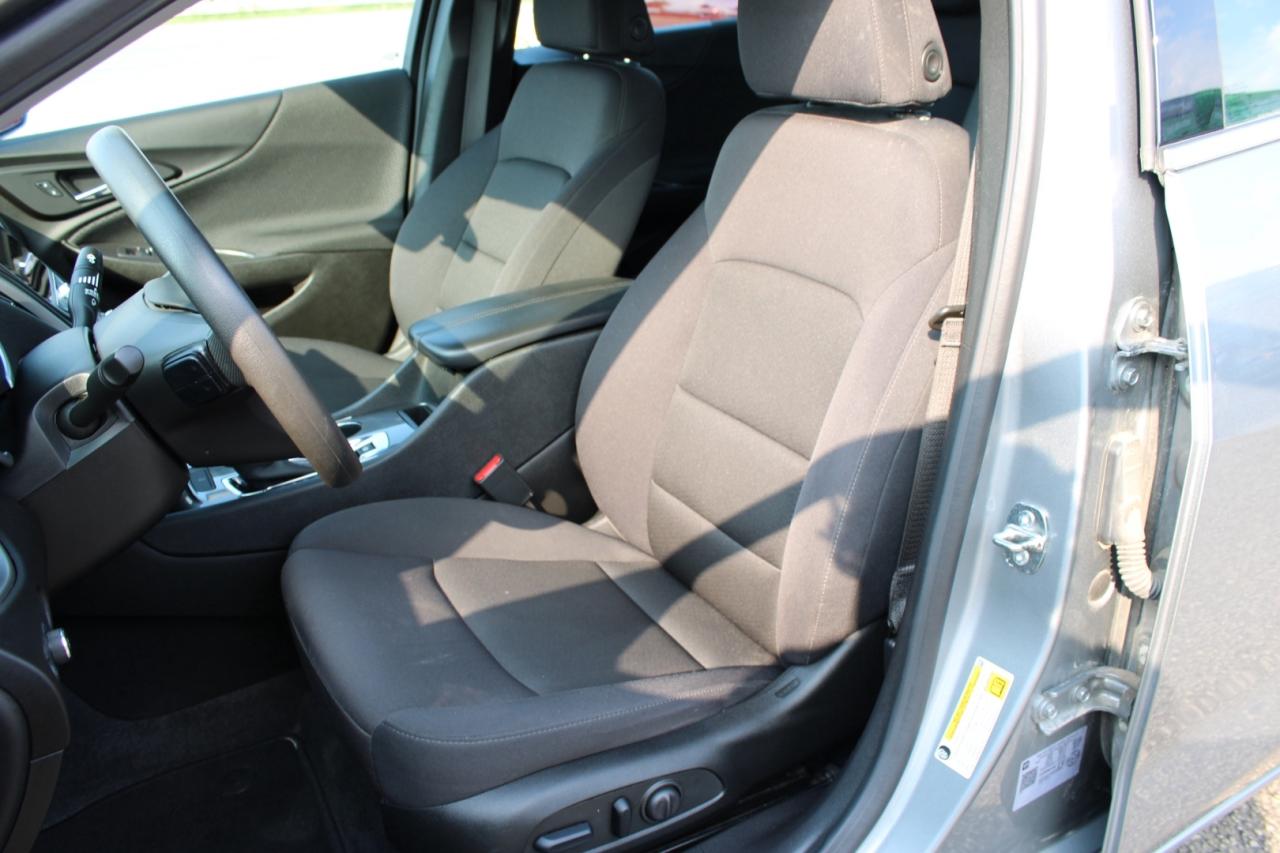 2023 Chevrolet Malibu 1LT ACCICENT FREE ONE OWNER SAFETY CERTFIED Photo