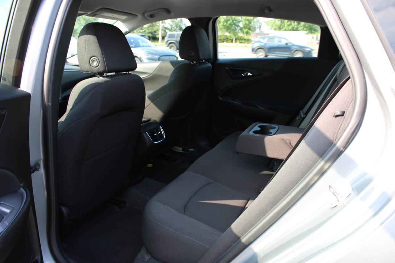 2023 Chevrolet Malibu 1LT ACCICENT FREE ONE OWNER SAFETY CERTFIED Photo