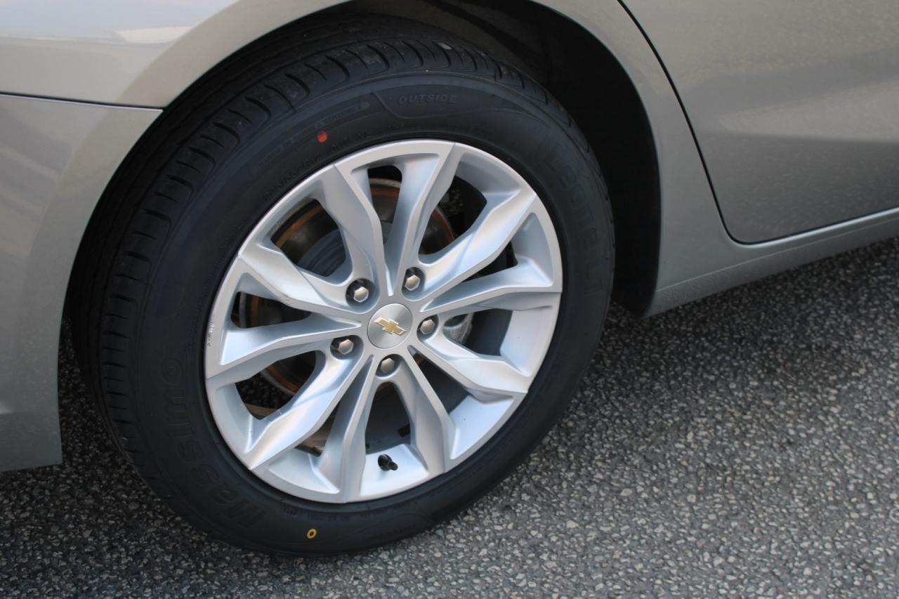 2023 Chevrolet Malibu 1LT ACCICENT FREE ONE OWNER SAFETY CERTFIED Photo