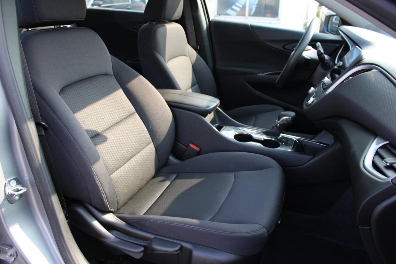 2023 Chevrolet Malibu 1LT ACCICENT FREE ONE OWNER SAFETY CERTFIED Photo