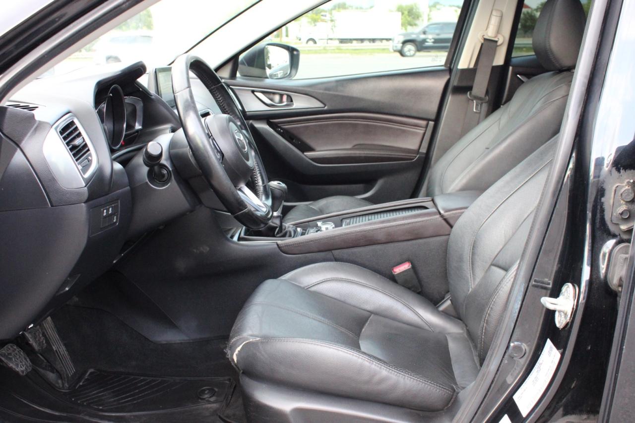 2018 Mazda MAZDA3 SPORT GT MANUAL   6 SPEED   SAFETY CERTIFIED Photo