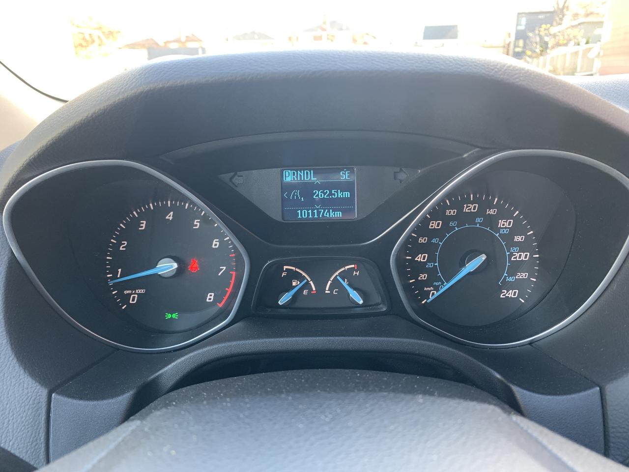 2012 Ford Focus SE / 100650 KMS !!!!! ABSOLUTELY SPOTLESS /LOADED Photo