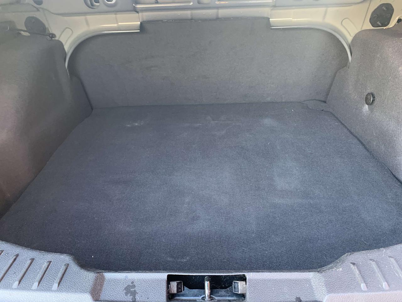 2012 Ford Focus SE / 100650 KMS !!!!! ABSOLUTELY SPOTLESS /LOADED Photo