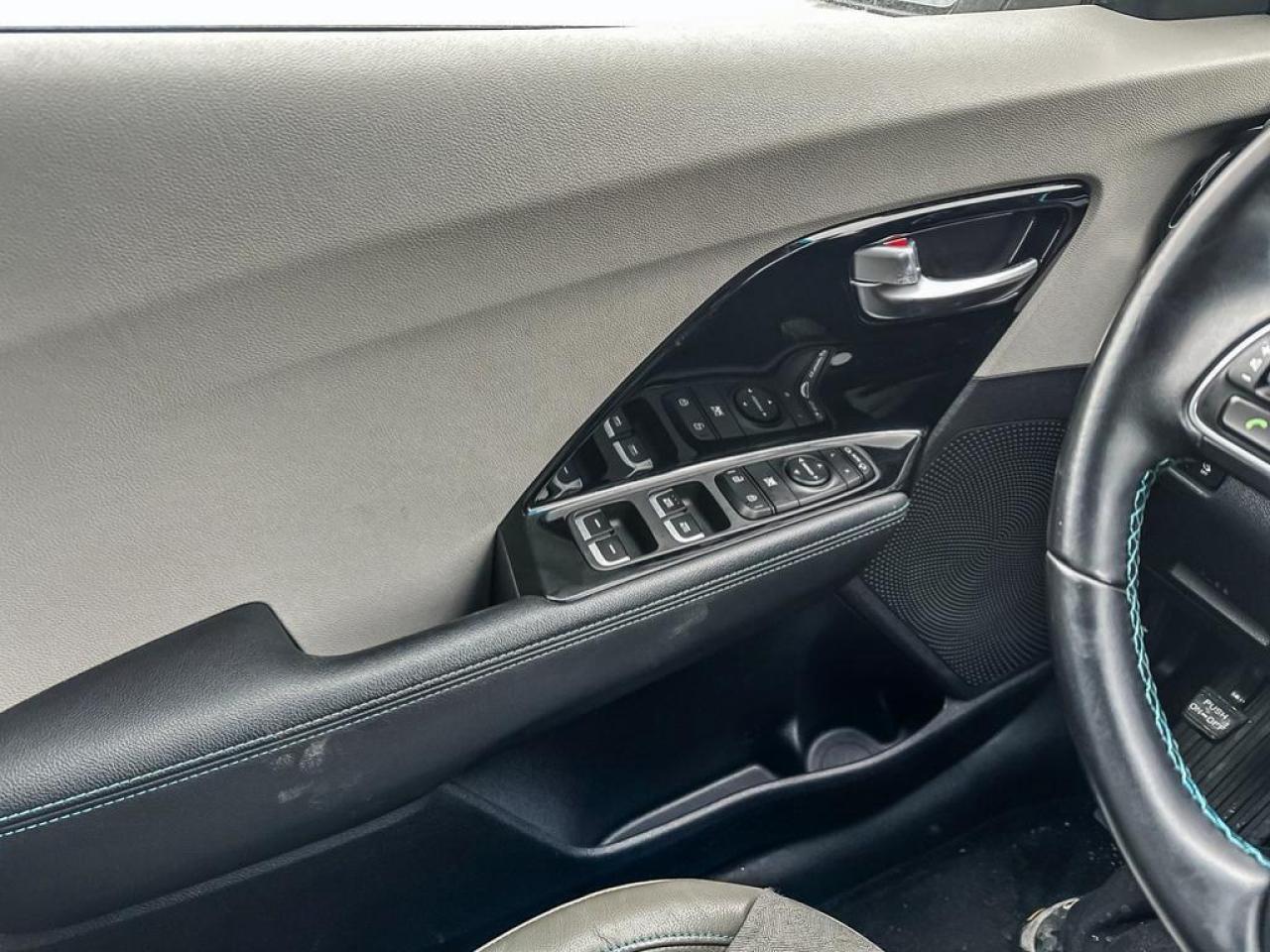 2019 Kia Niro Plug-In Hybrid EX Photo