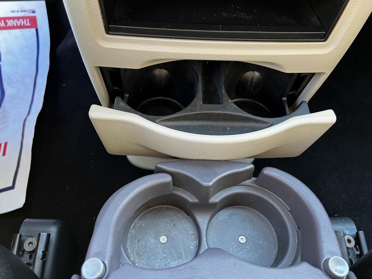 2013 Dodge Grand Caravan SE / LOADED / 90072 KMS !! / ONE OWNER/ C/F CLEAN Photo