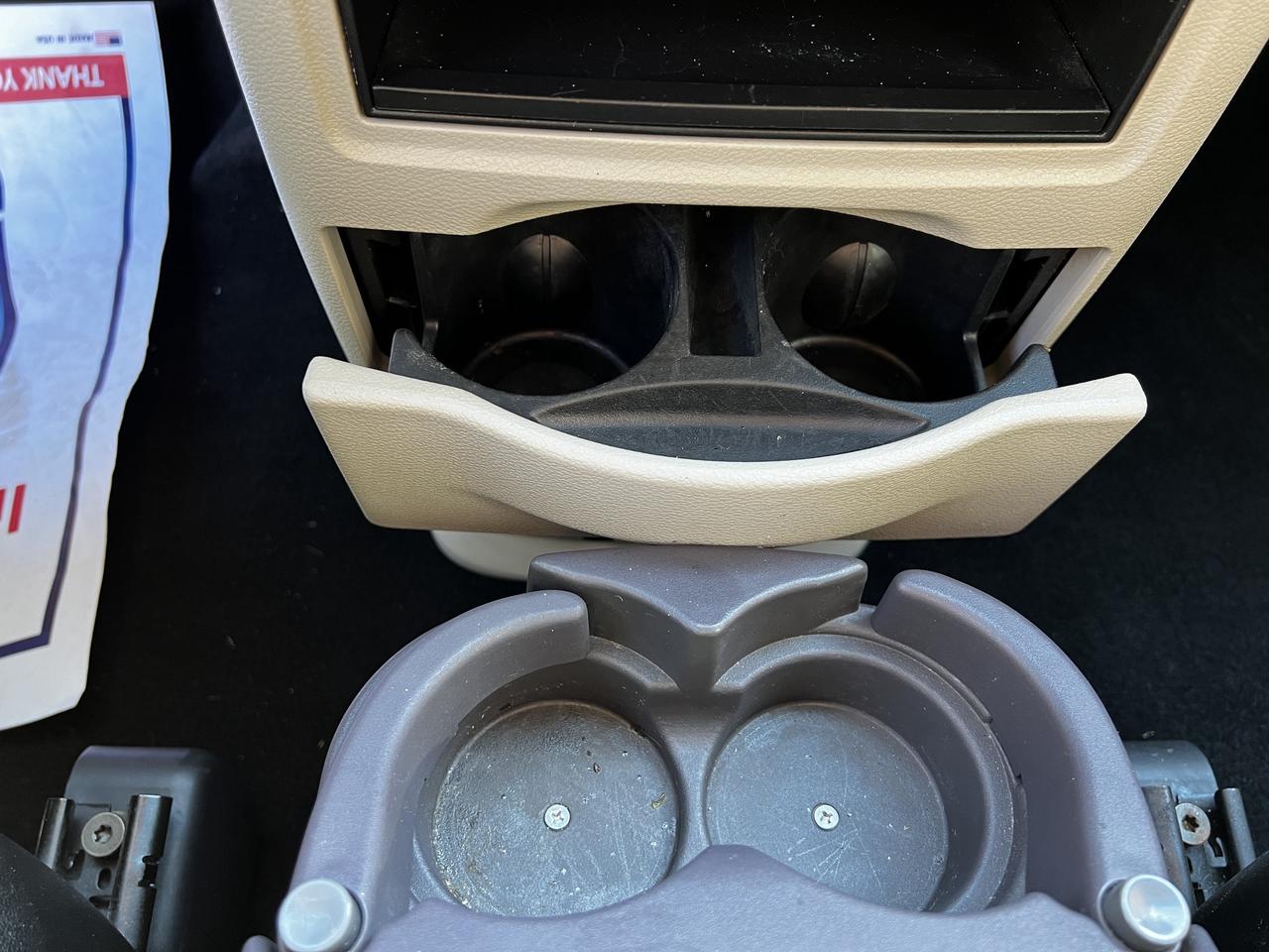 2013 Dodge Grand Caravan SE / LOADED / 90072 KMS !! / ONE OWNER/ C/F CLEAN Photo