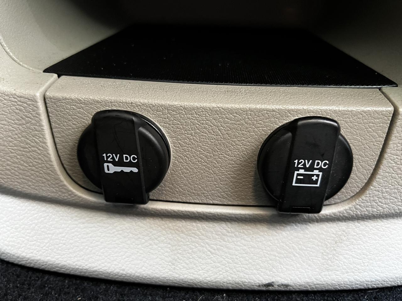 2013 Dodge Grand Caravan SE / LOADED / 90072 KMS !! / ONE OWNER/ C/F CLEAN Photo