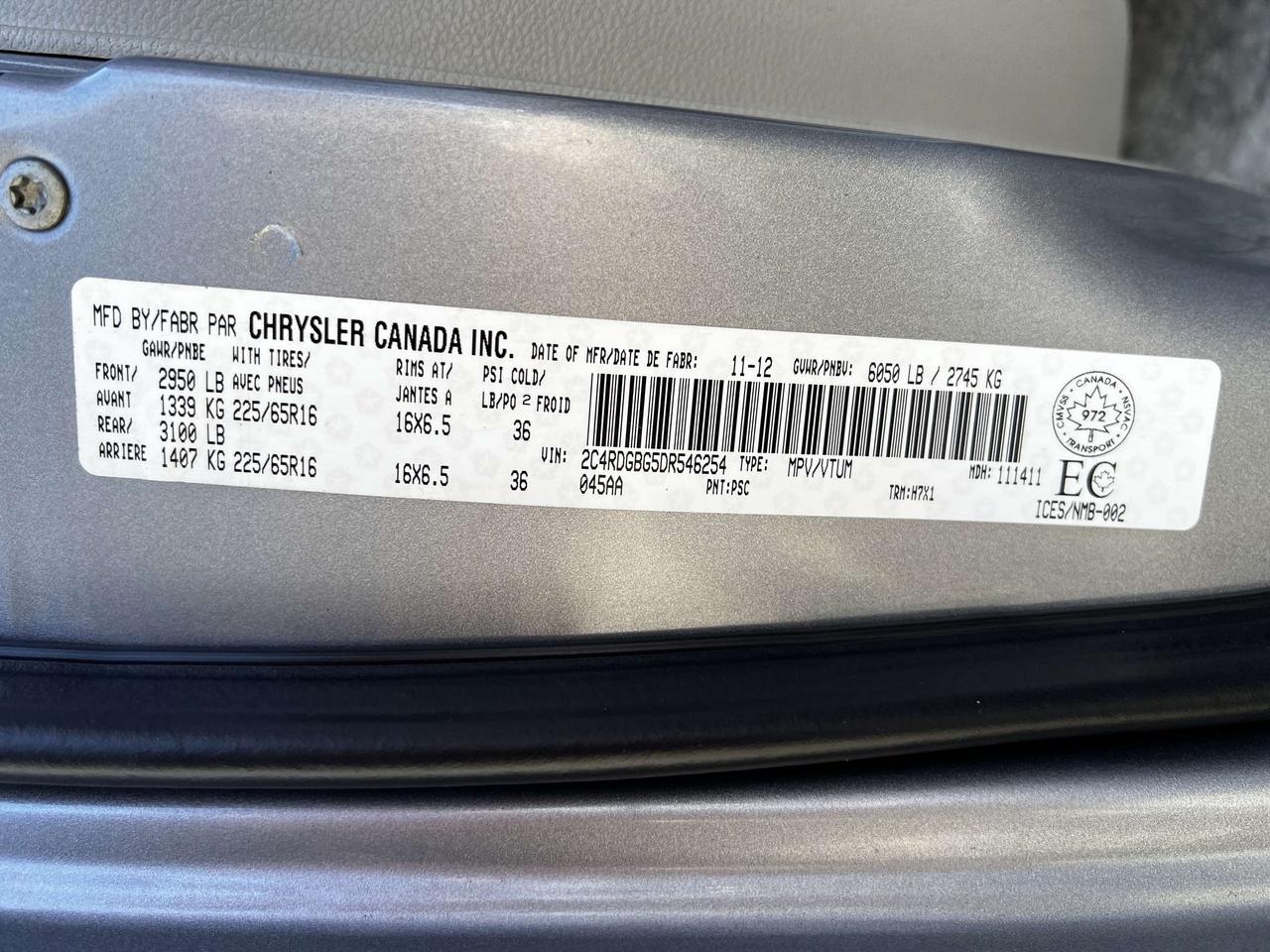 2013 Dodge Grand Caravan SE / LOADED / 90072 KMS !! / ONE OWNER/ C/F CLEAN Photo