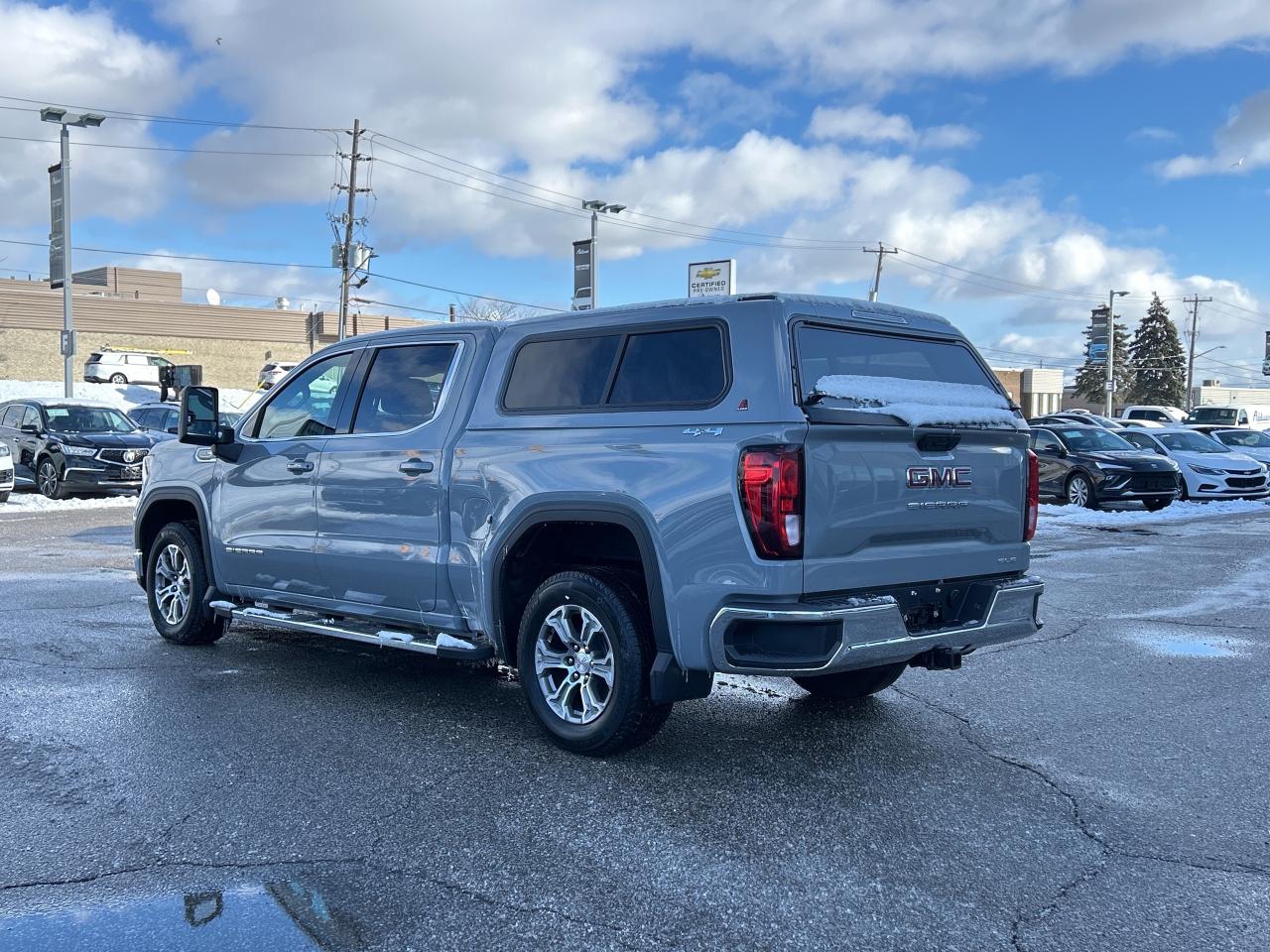 2024 GMC Sierra 1500 4WD Crew Cab 147  SLE Photo2
