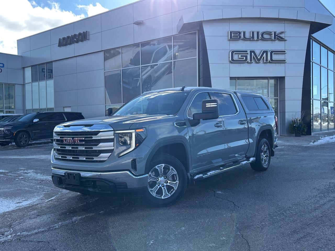 2024 GMC Sierra 1500 4WD Crew Cab 147  SLE Photo