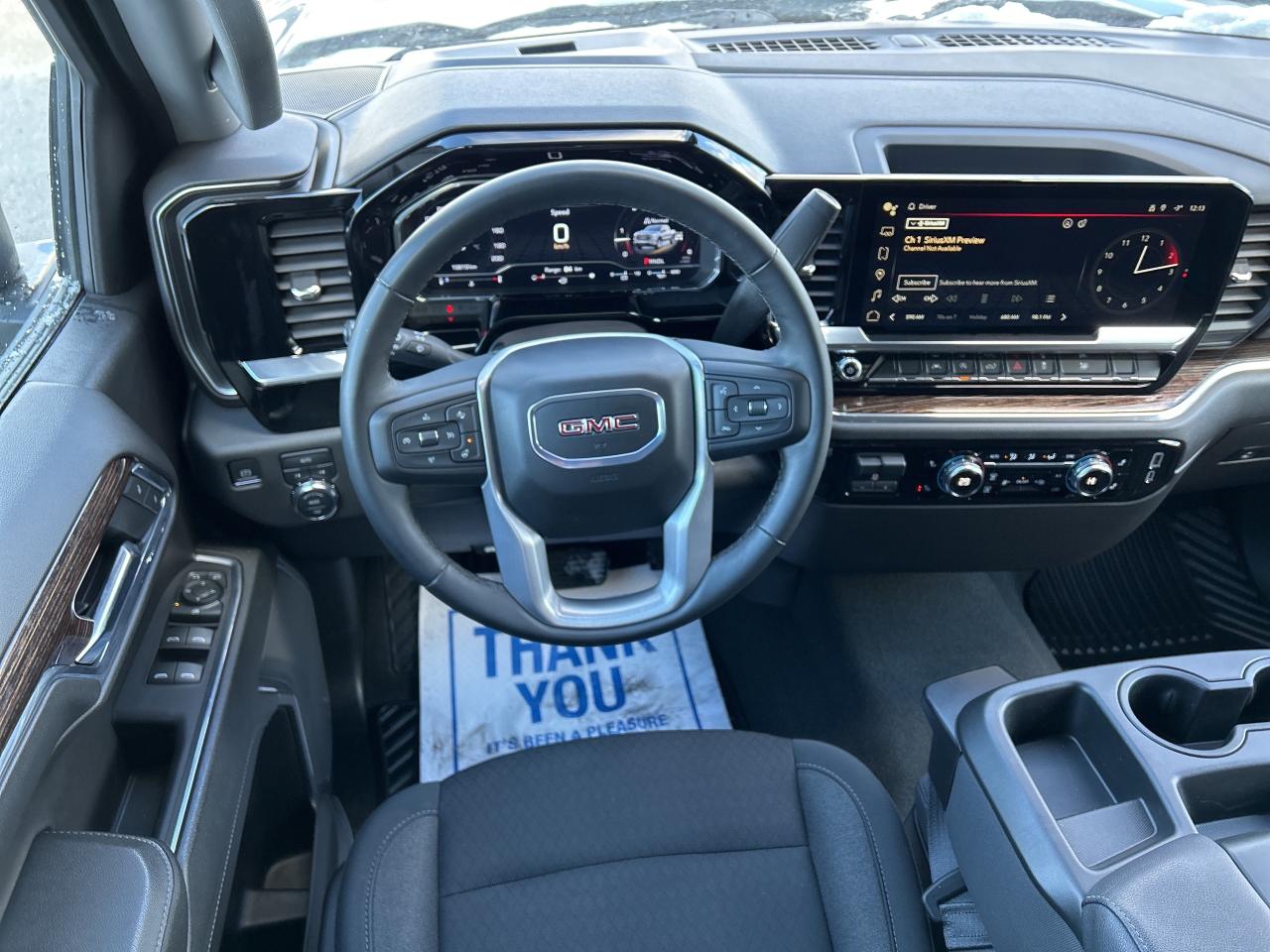 2024 GMC Sierra 1500 4WD Crew Cab 147  SLE Photo