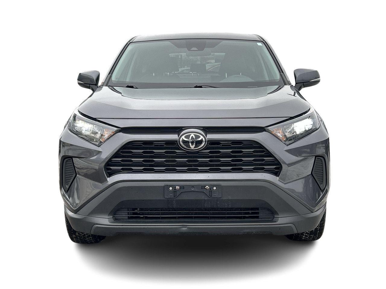 2022 Toyota RAV4 LE   Like New & Priced to Move! CERTIFIED   SLEEK Photo3