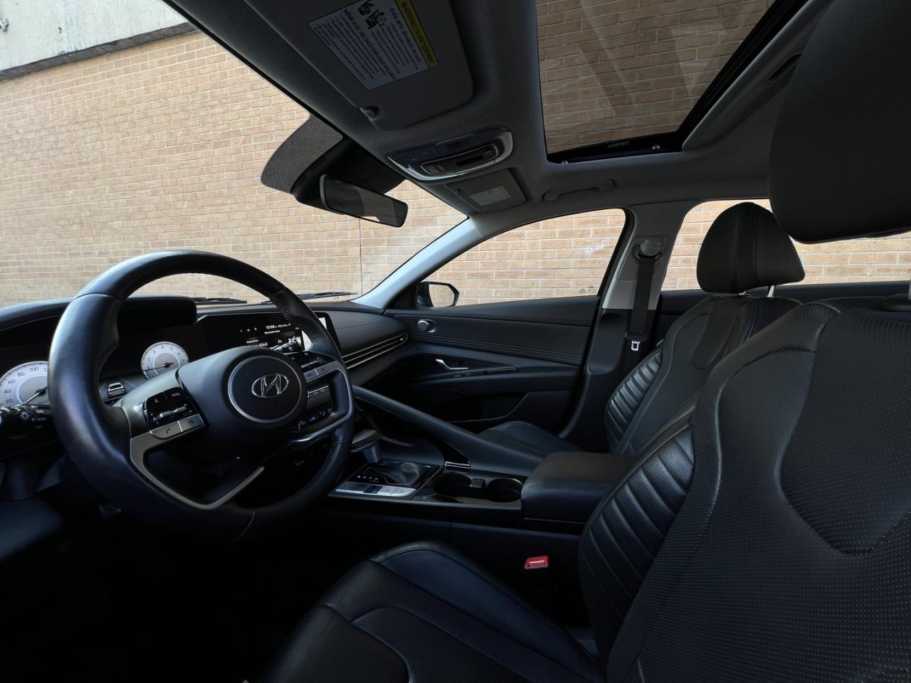 2023 Hyundai Elantra Luxury   Leather   Htd Steering   Navi   Sunroof Photo