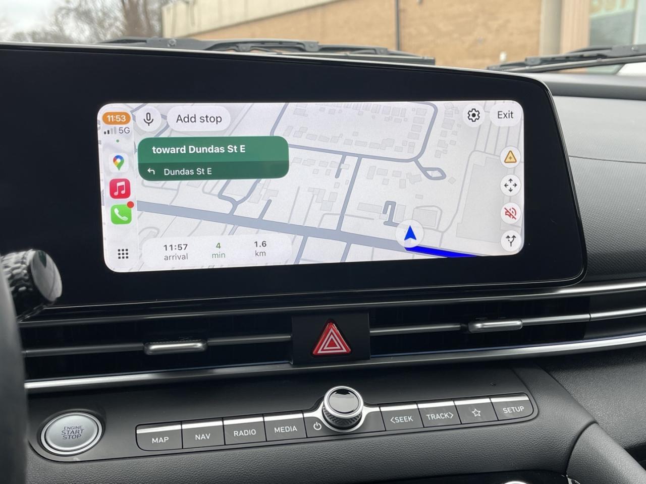 2023 Hyundai Elantra Luxury   Leather   Htd Steering   Navi   Sunroof Photo