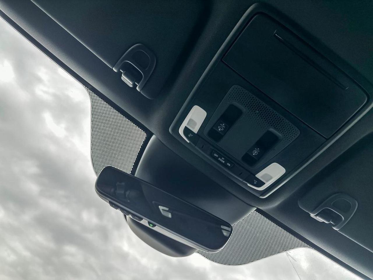 2023 Honda Pilot TrailSport Photo