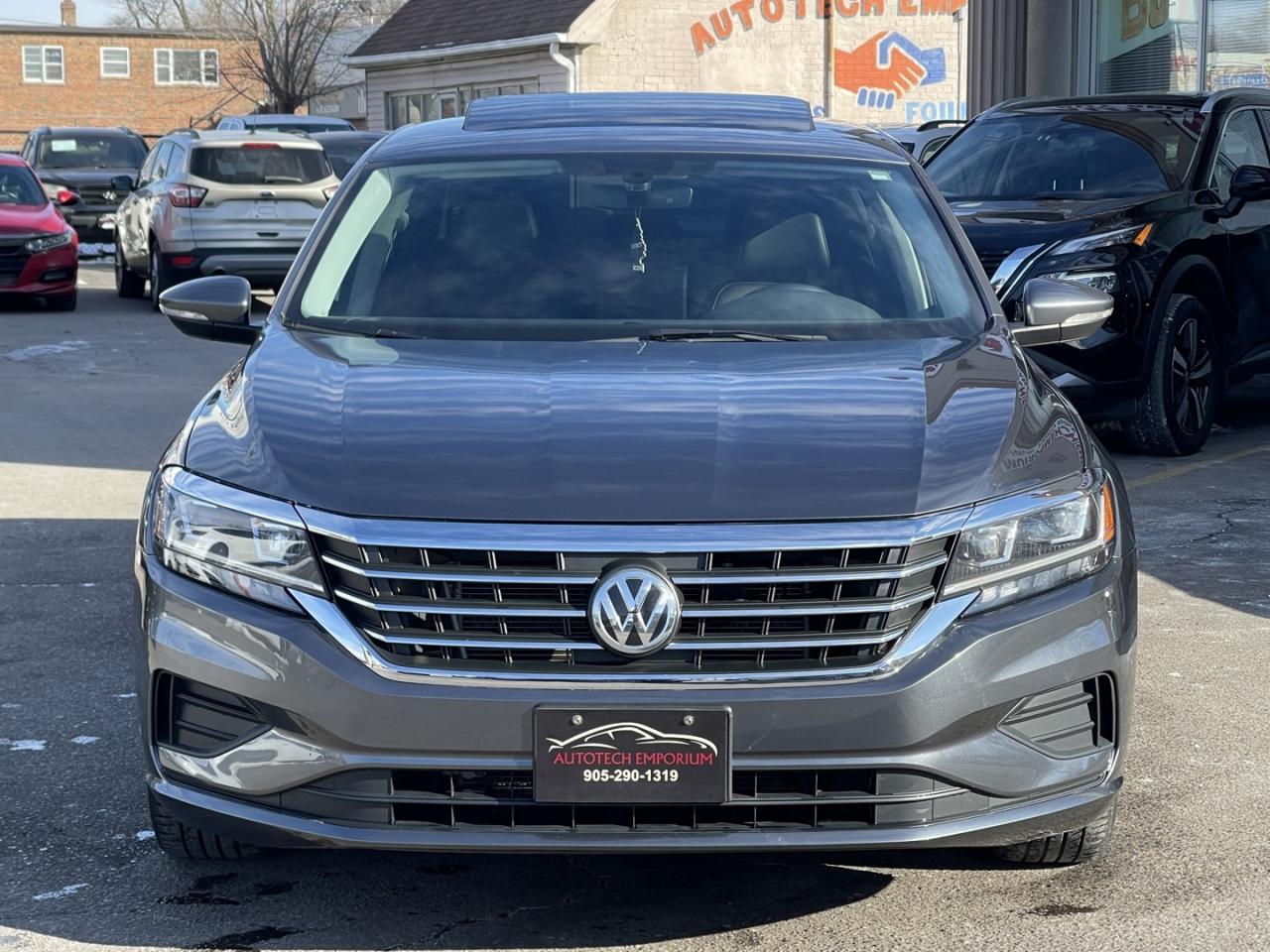 2021 Volkswagen Passat Highline   Sunroof   Leather   Htd Seats Photo