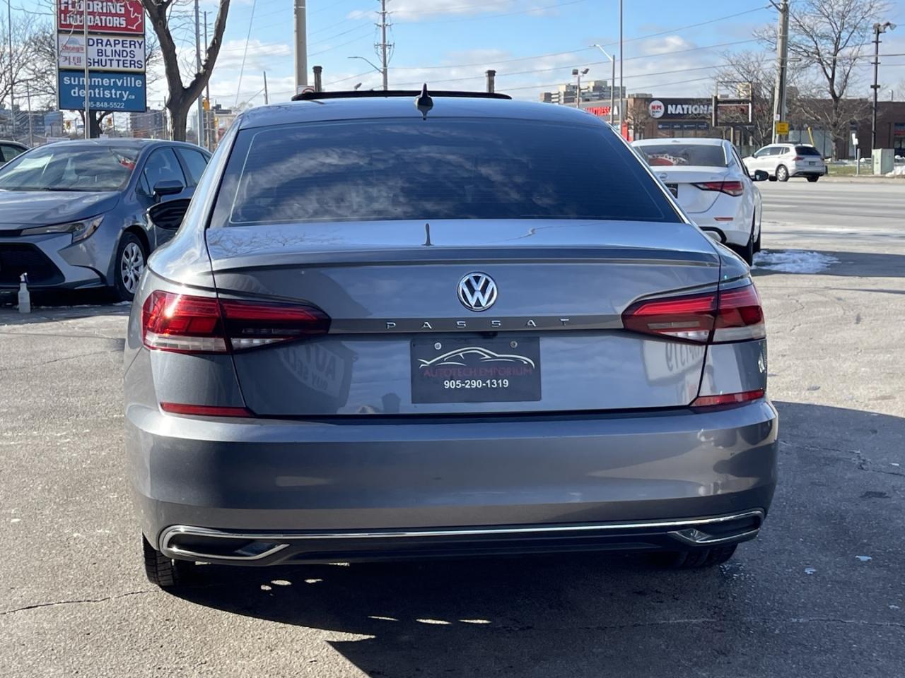 2021 Volkswagen Passat Highline   Sunroof   Leather   Htd Seats Photo