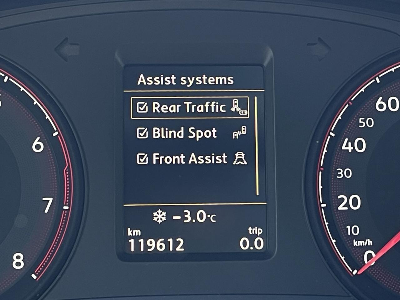 2021 Volkswagen Passat Highline   Sunroof   Leather   Htd Seats Photo