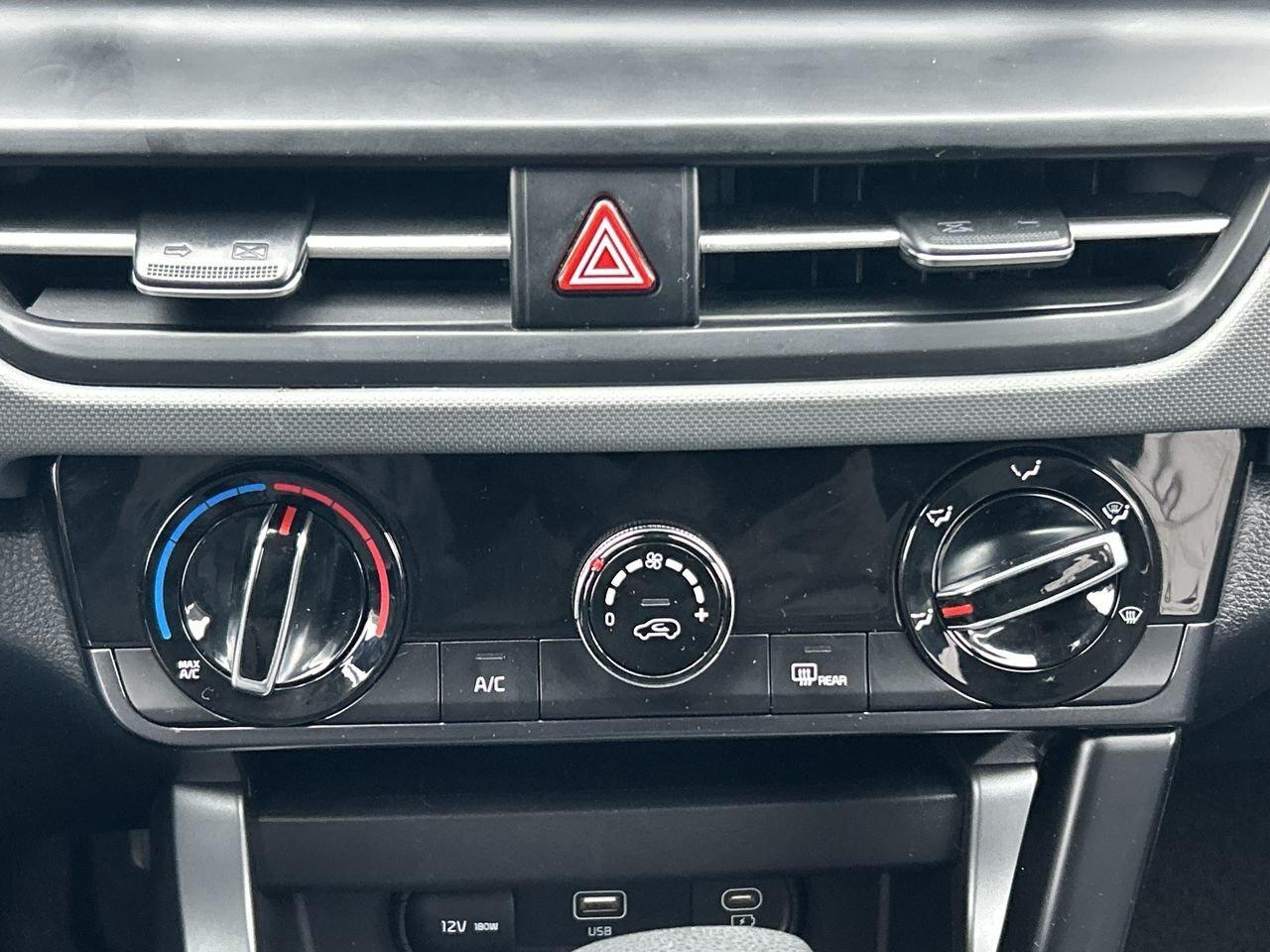 2024 Kia Seltos LX   Like New, Ready to Impress! REFINED   ONE OWN Photo