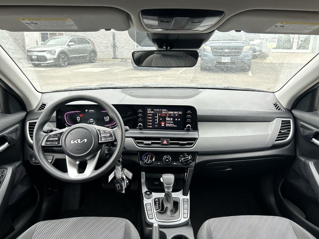 2024 Kia Seltos LX   Like New, Ready to Impress! REFINED   ONE OWN Photo