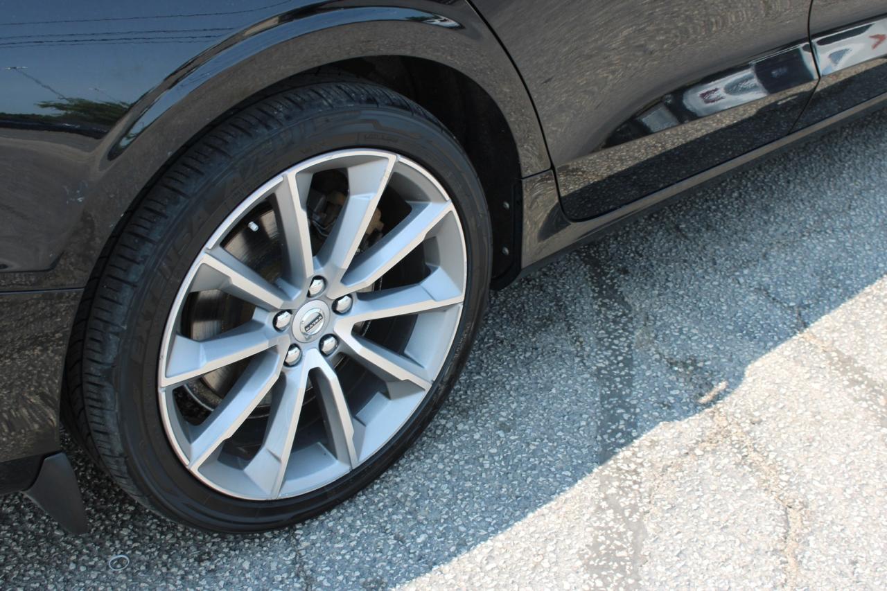 2019 Volvo S60 T6 Momentum AWD No Accident Safety Certified Photo