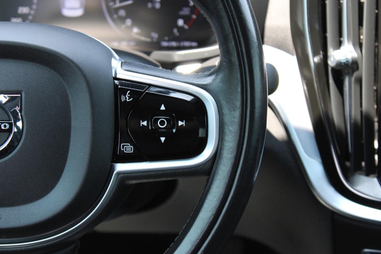 2019 Volvo S60 T6 Momentum AWD No Accident Safety Certified Photo