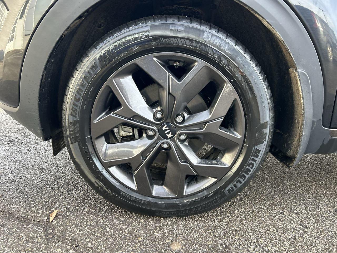 2022 Kia Sportage EX – Well-Maintained, Low Kilometres CERTIFIED   L Photo