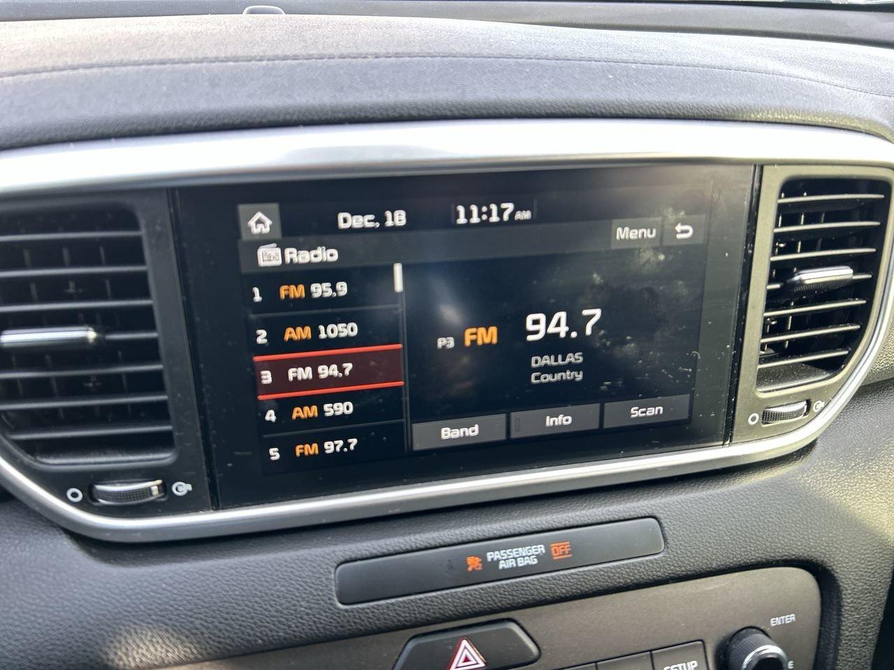 2022 Kia Sportage EX – Well-Maintained, Low Kilometres CERTIFIED   L Photo