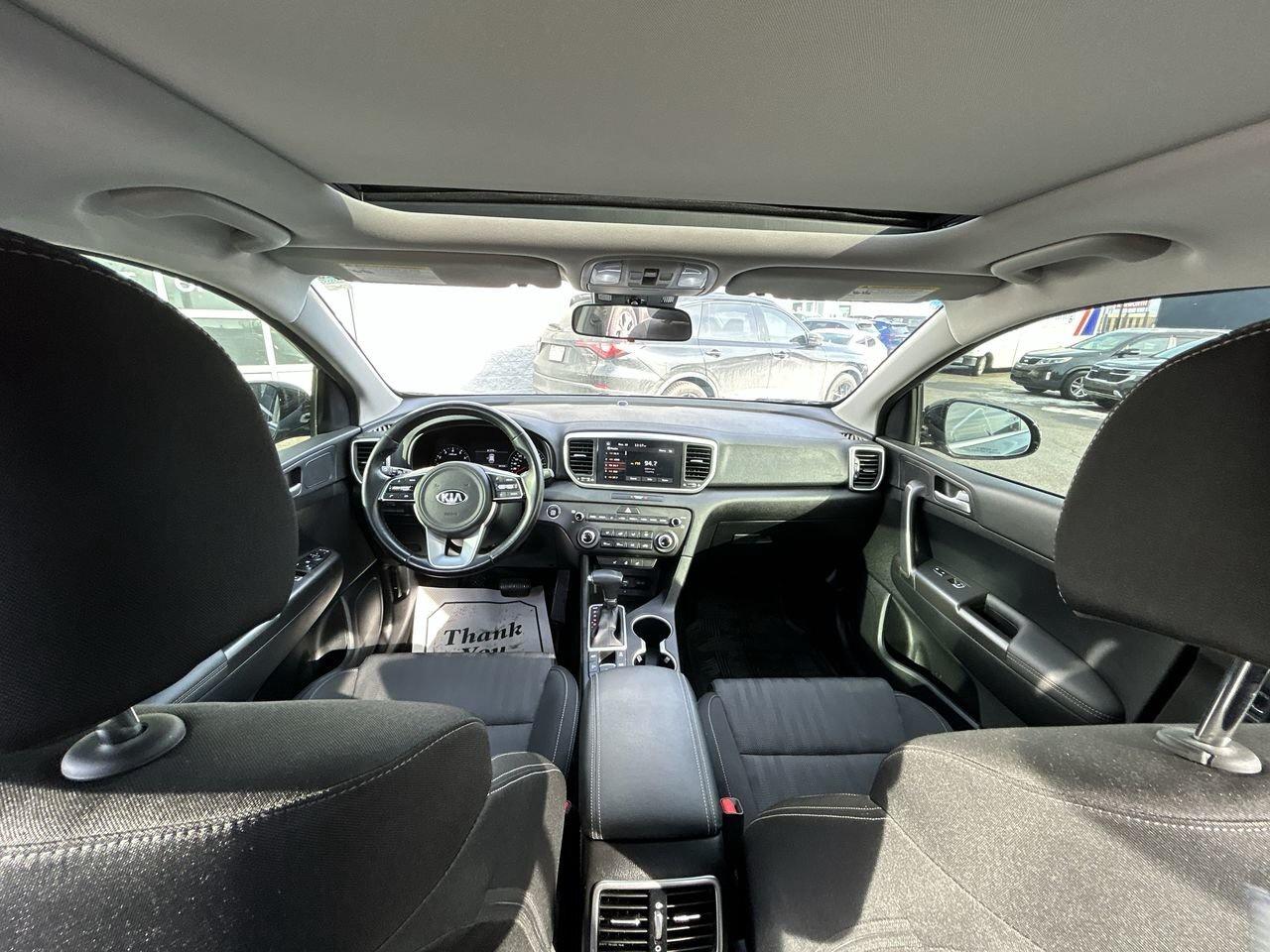 2022 Kia Sportage EX – Well-Maintained, Low Kilometres CERTIFIED   L Photo