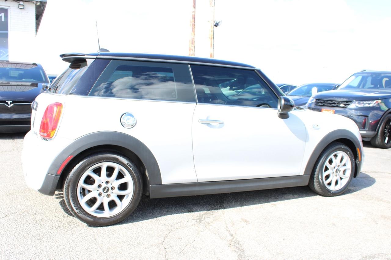 2017 MINI Cooper S 6 Speed Manual No Accident Sunroof $82/Weekly Ce Photo