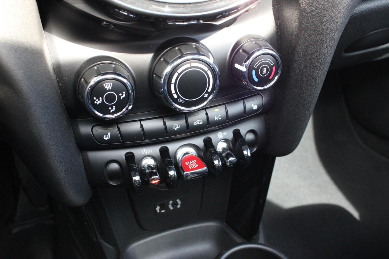 2017 MINI Cooper S 6 Speed Manual No Accident Sunroof $82/Weekly Ce Photo