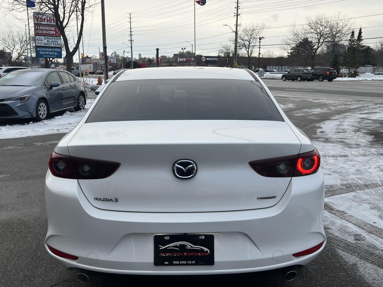 2023 Mazda MAZDA3 GS Pearl White Blind Spot   Dual Climate   Push St Photo2