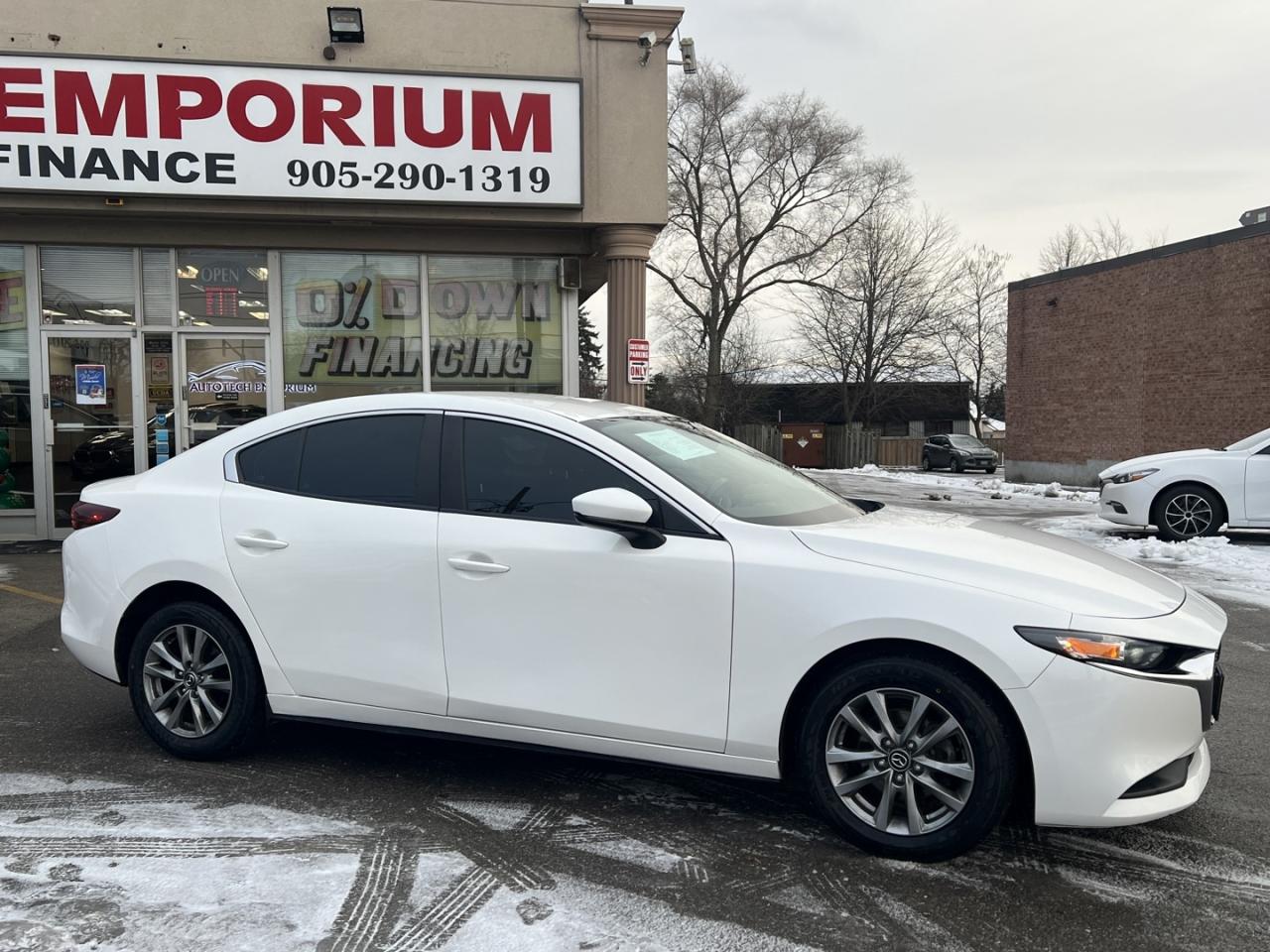 2023 Mazda MAZDA3 GS Pearl White Blind Spot   Dual Climate   Push St Photo3