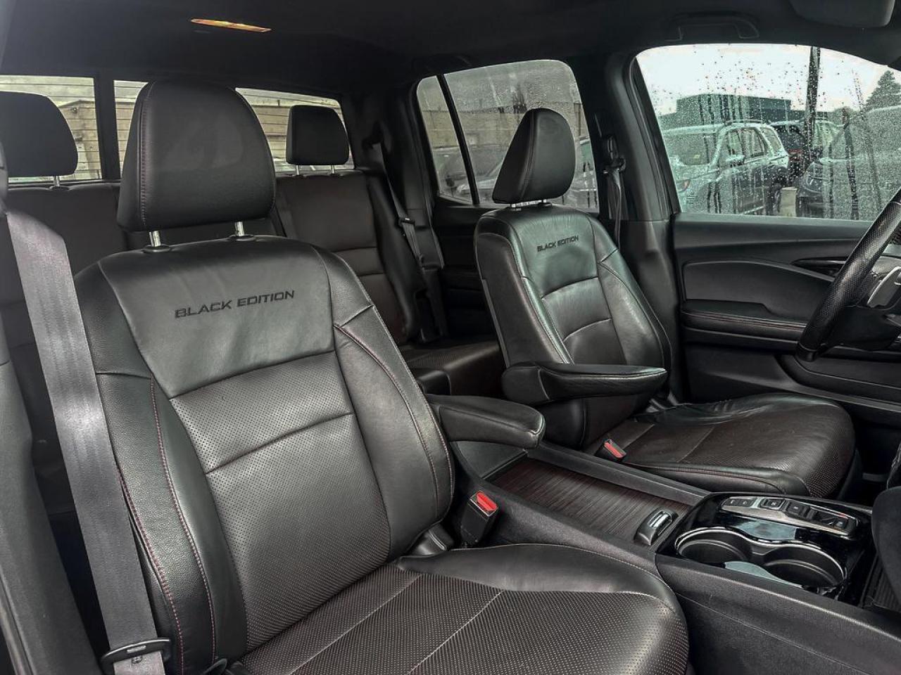 2022 Honda Ridgeline Black Edition Photo