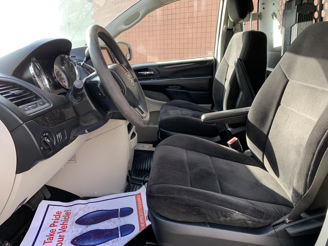 2013 Dodge Grand Caravan 4dr Wgn SE Photo